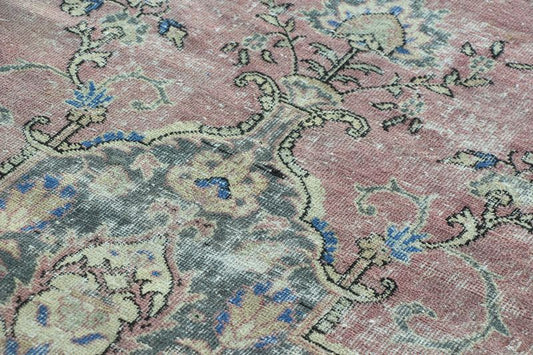 XL Vintage Turkish Accent Area Rug 7 x 9.4 ft