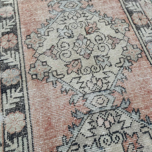 Vintage Turkish Runner Rug 2.9 x 6 ft