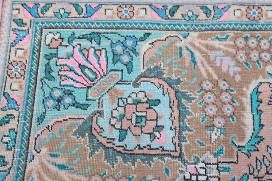 XL Vintage Turkish Accent Area Rug 7.3 x 10.1 ft