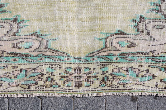 Vintage Turkish Accent Area rug 5.2 x 8.3 ft