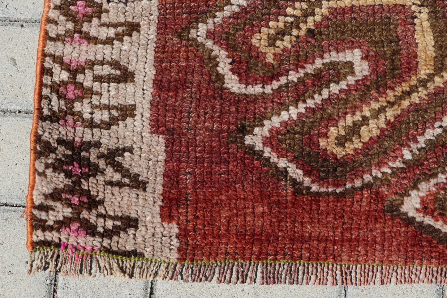 Vintage Turkish Accent Area rug 3.4 x 6.4 ft