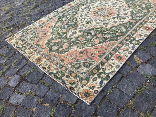 Vintage Turkish Accent Area rug 4.1 x 6.7 ft