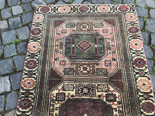Vintage Turkish Accent Area rug 2.7 x 5.9 ft