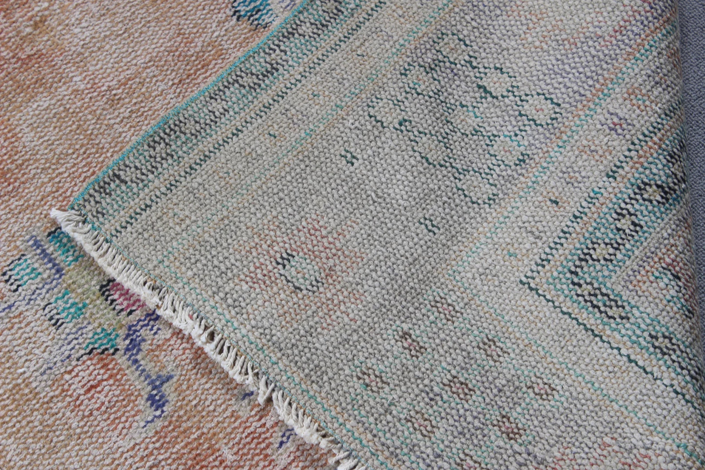 XL Vintage Turkish Accent Area Rug 6.4 x 9.2 ft