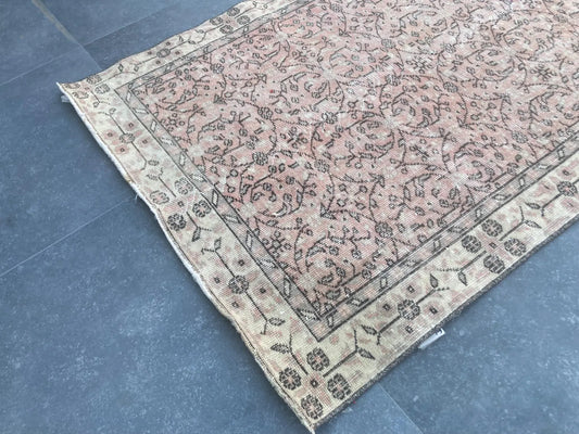 Vintage Turkish Accent Area rug 3.6 x 6.4 ft