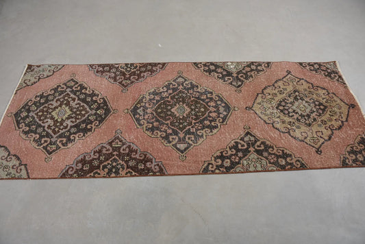 Vintage Turkish Accent Area rug 2.8 x 6.9 ft