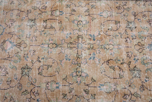 Vintage Turkish Accent Area rug 2.7 x 6.1 ft