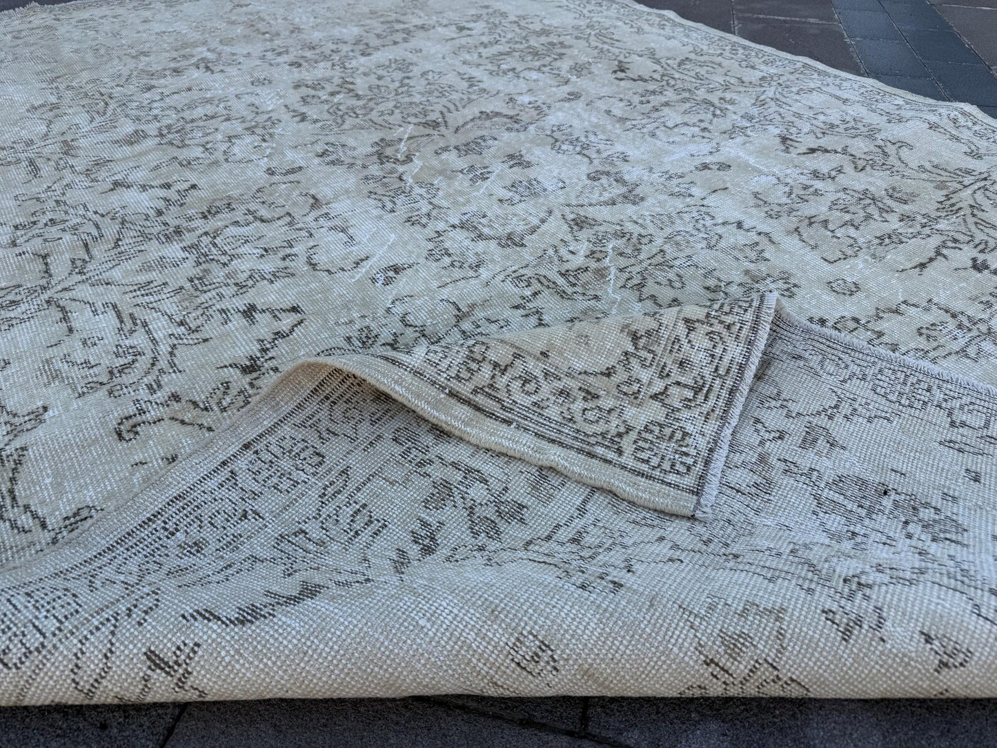 XL Vintage Turkish Accent Area Rug 6.5 x 10 ft