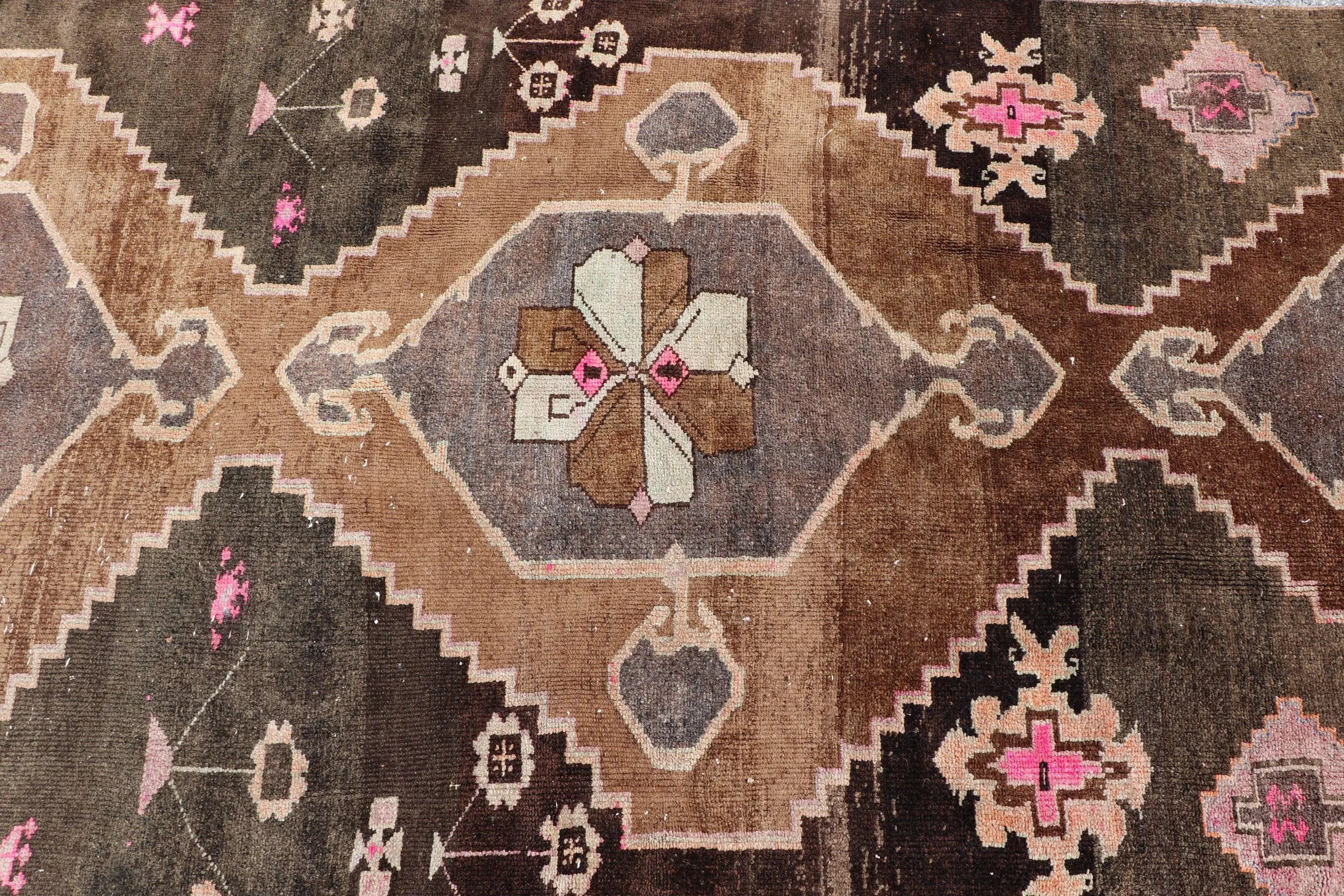 XL Vintage Turkish Accent Area Rug 4.7 x 11 ft