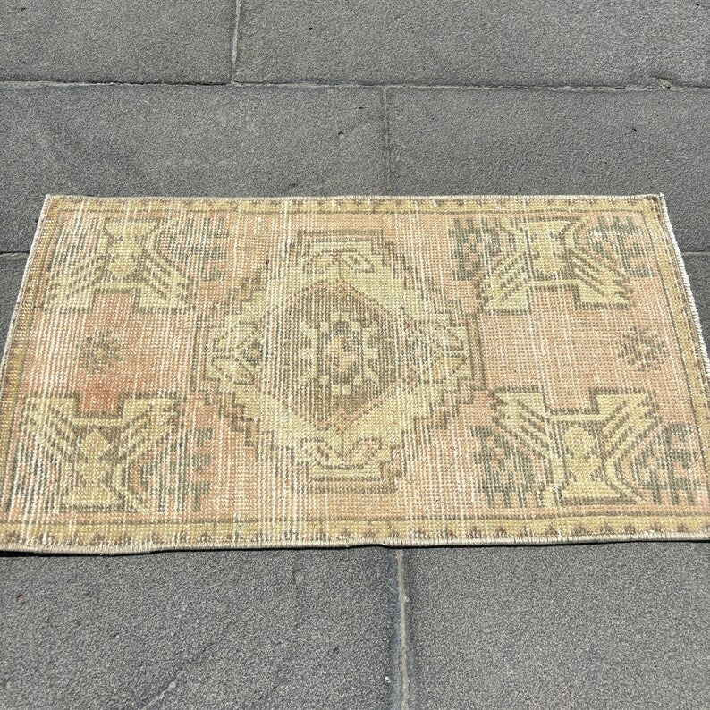Vintage Turkish Mini Rug 1.6 x 2.9 ft