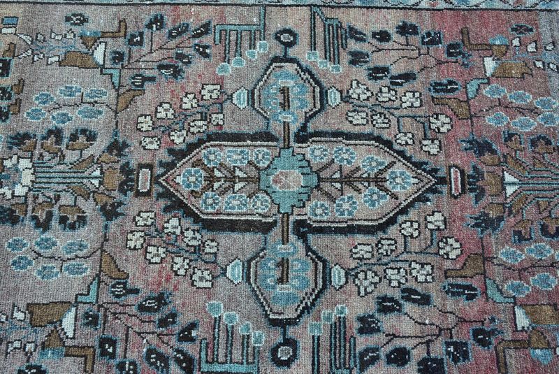 Vintage Turkish Runner Rug 3.1 x 9 ft