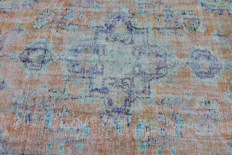 XL Vintage Turkish Accent Area rug 5.2 x 9.1 ft