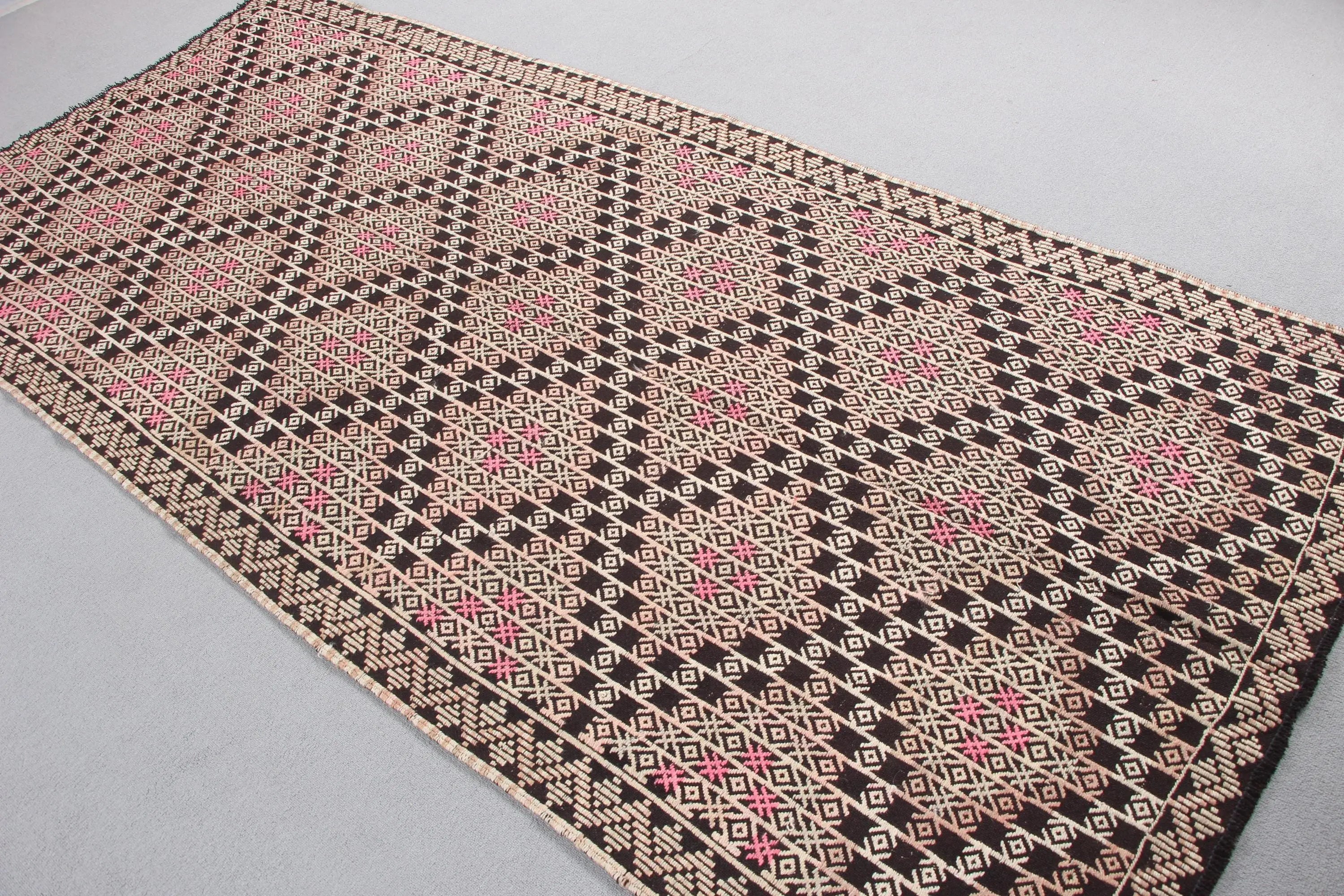 XL Vintage Turkish Accent Area rug 4.5 x 9.3 ft