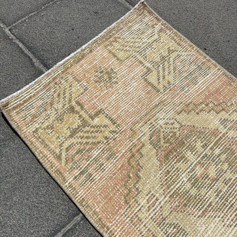Vintage Turkish Mini Rug 1.5 x 2.9 ft