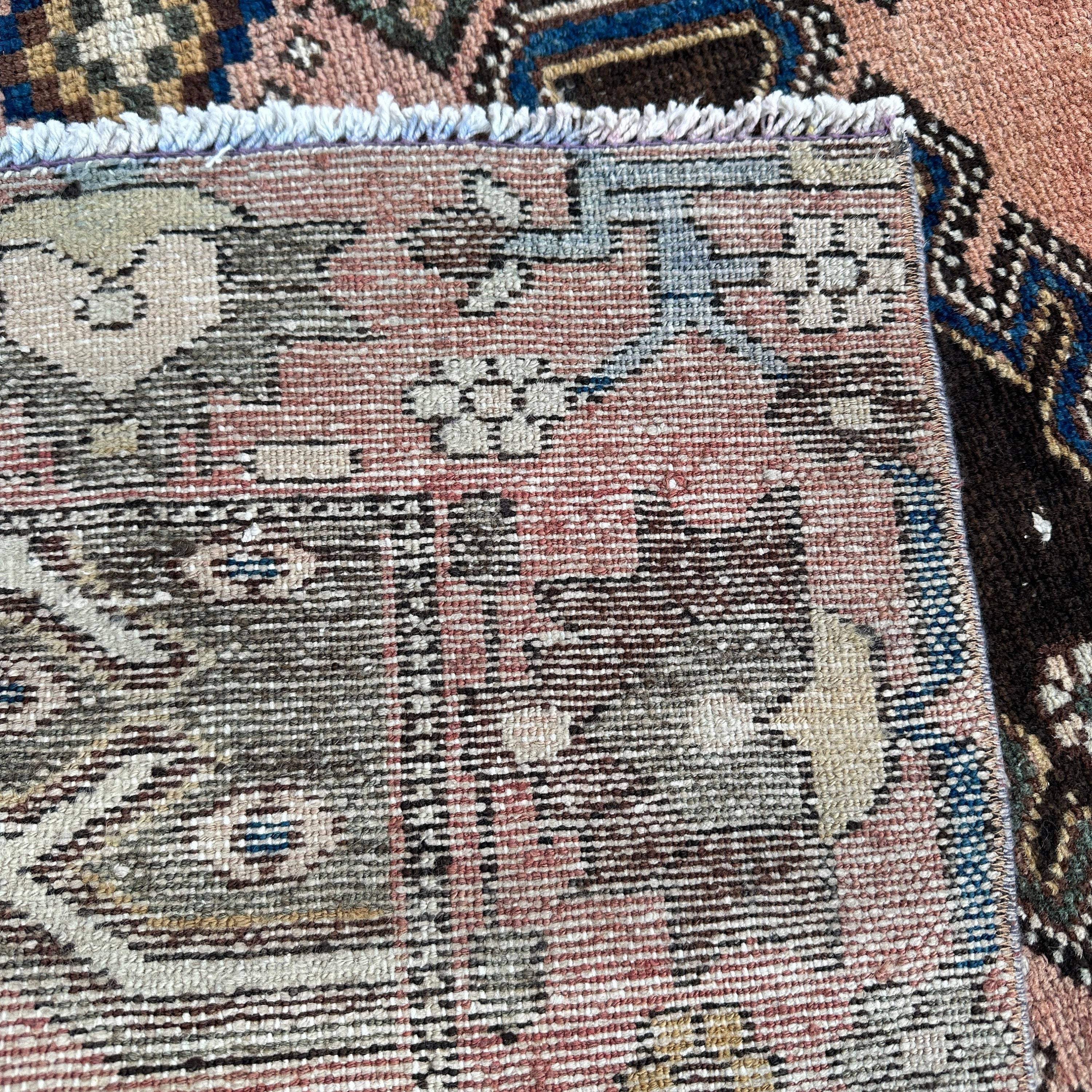 Vintage Persian Accent Area Rug 4.2 x 6.2 ft