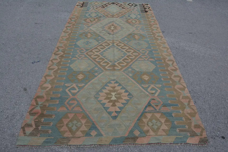 XL Vintage Turkish Accent Area rug 5.1 x 10.4 ft