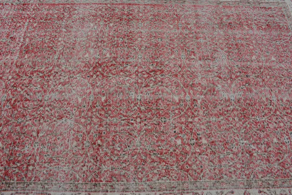 XL Vintage Turkish Accent Area rug 5.3 x 8.3 ft