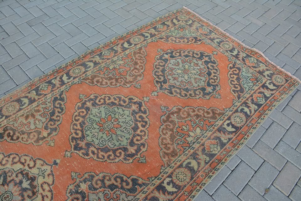 Vintage Turkish Accent Area rug 4.4 x 10.9 ft