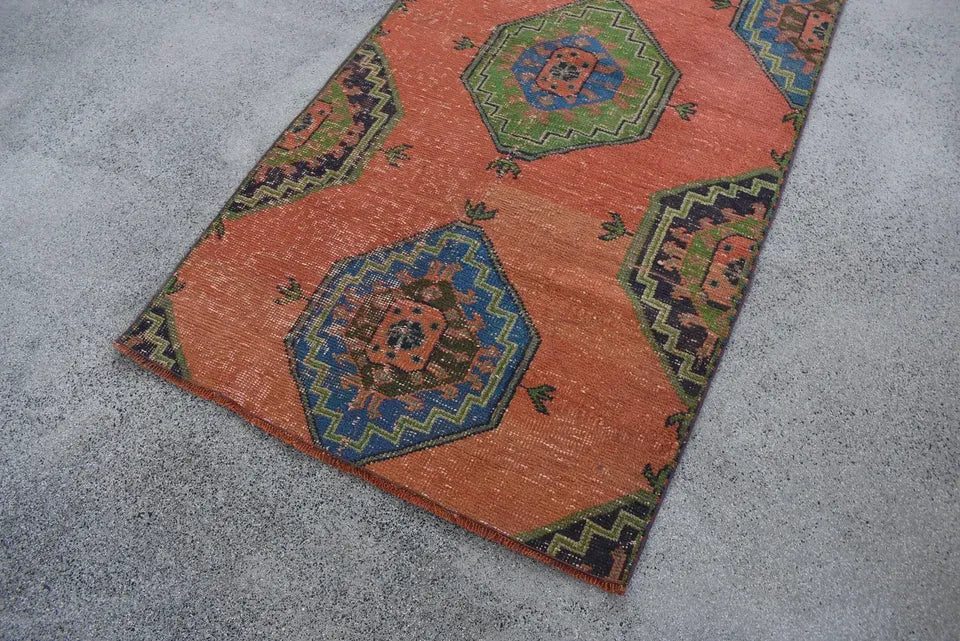 Vintage Turkish Accent Area rug 3.1 x 6.4 ft