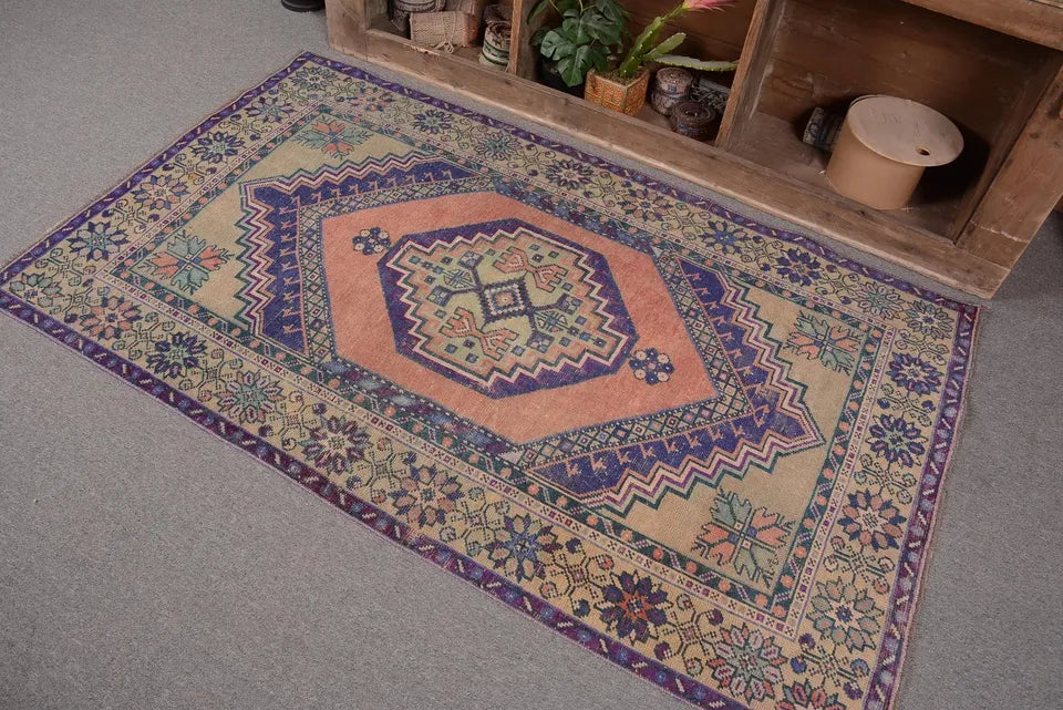Vintage Turkish Accent Area rug 3.6 x 6.1 ft
