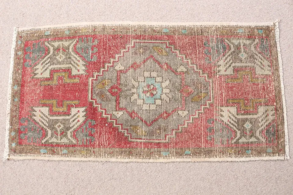 Vintage Turkish Mini Rug 1.6 x 3.2 ft