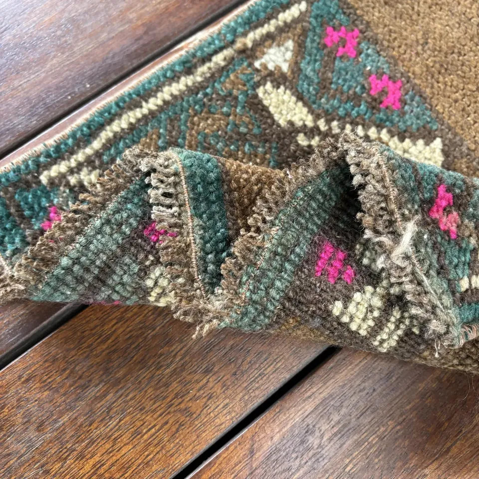 Vintage Turkish Mini Rug 1.5 x 2.8 ft