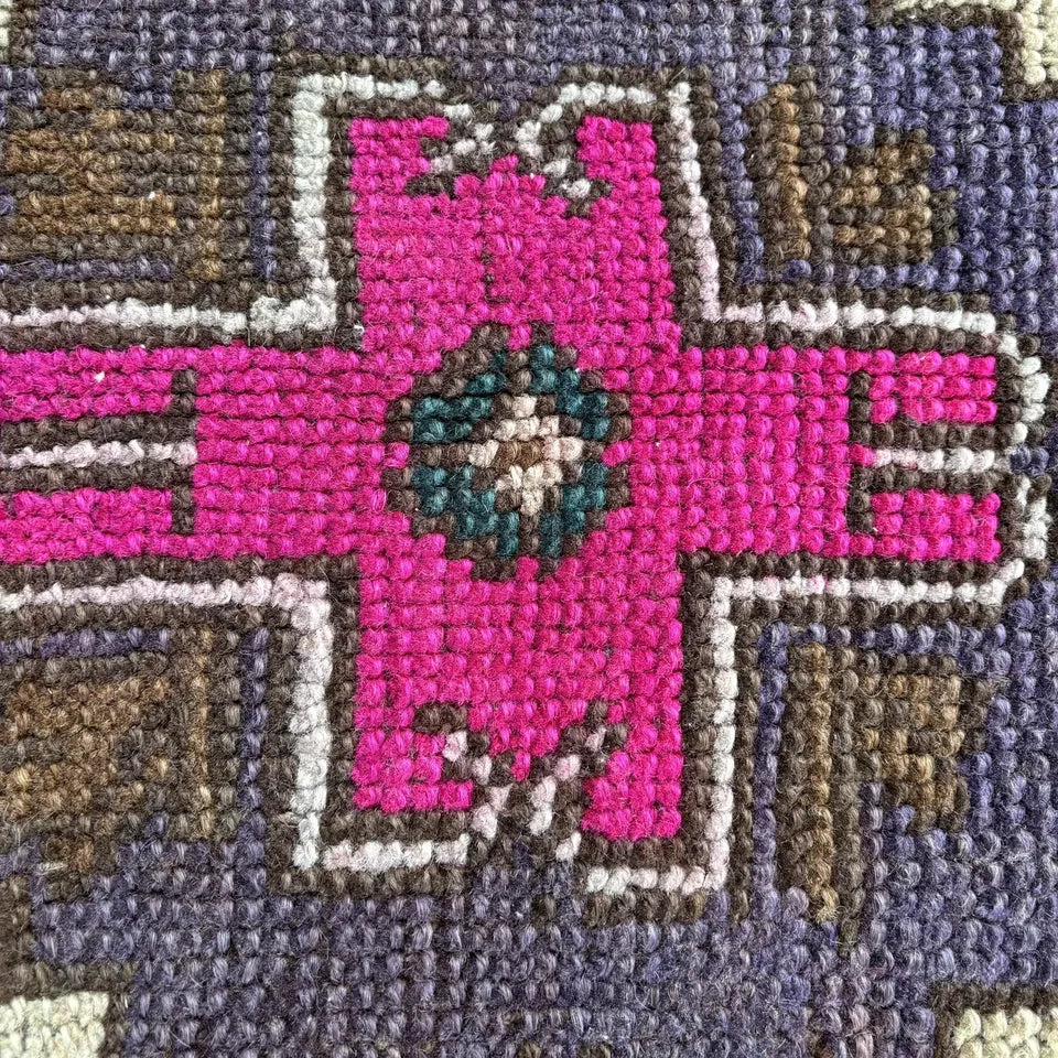 Vintage Turkish Mini Rug 1.5 x 2.8 ft