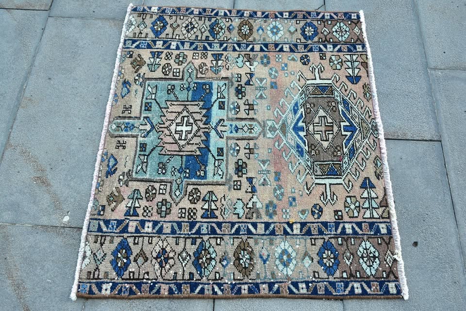 Vintage Turkish Mini Rug 2.5 x 3.1 ft