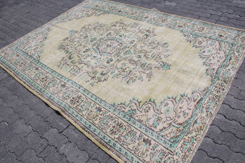 Vintage Turkish Accent Area rug 5.2 x 8.3 ft