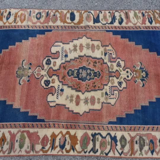 Vintage Turkish accent area rug 3.4 x 5.6 ft