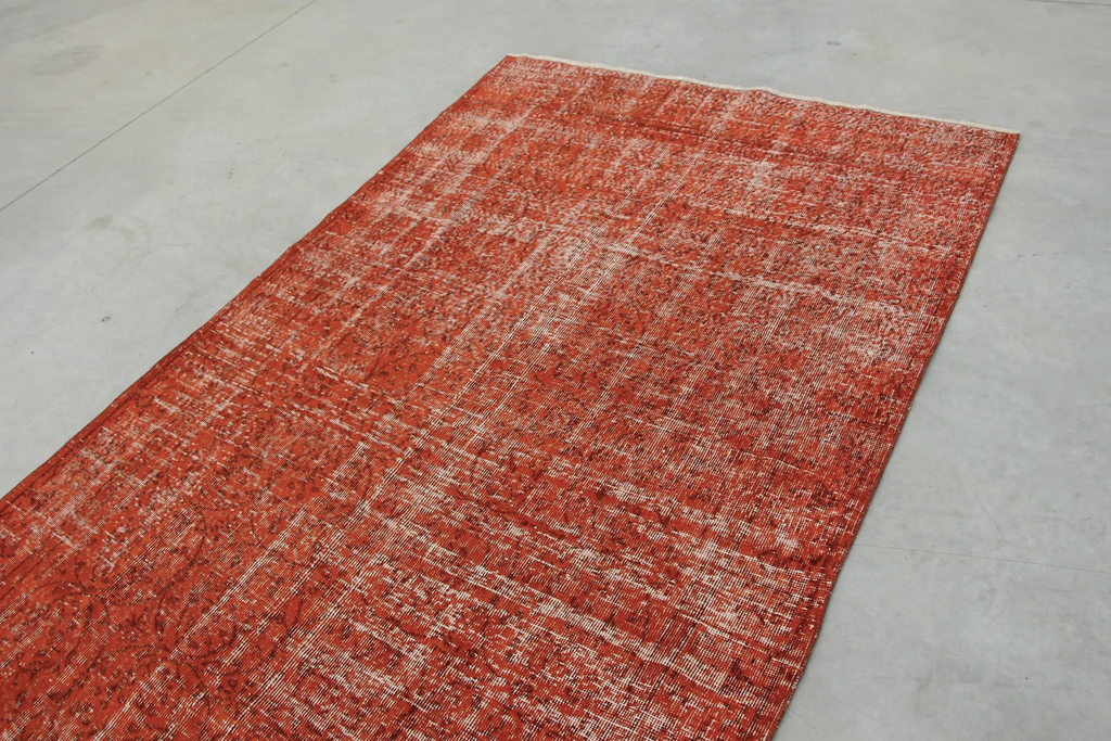 XL Vintage Turkish Accent Area rug 4.9 x 8.9 ft