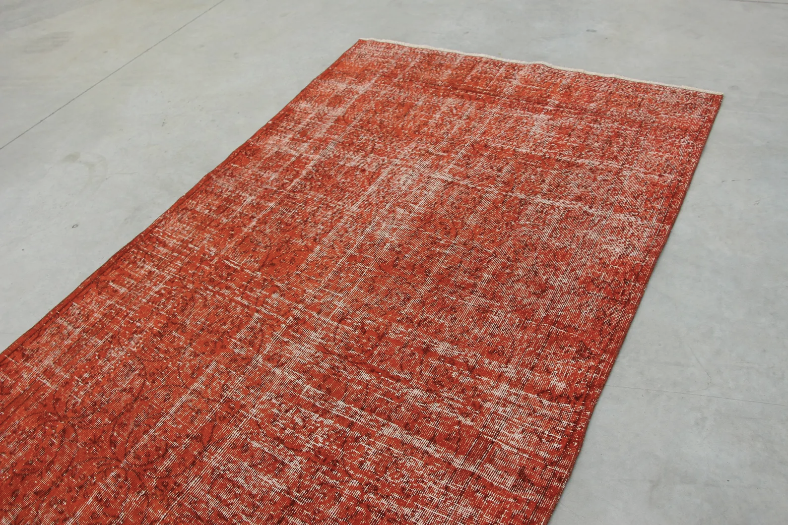 XL Vintage Turkish Accent Area rug 4.9 x 8.9 ft