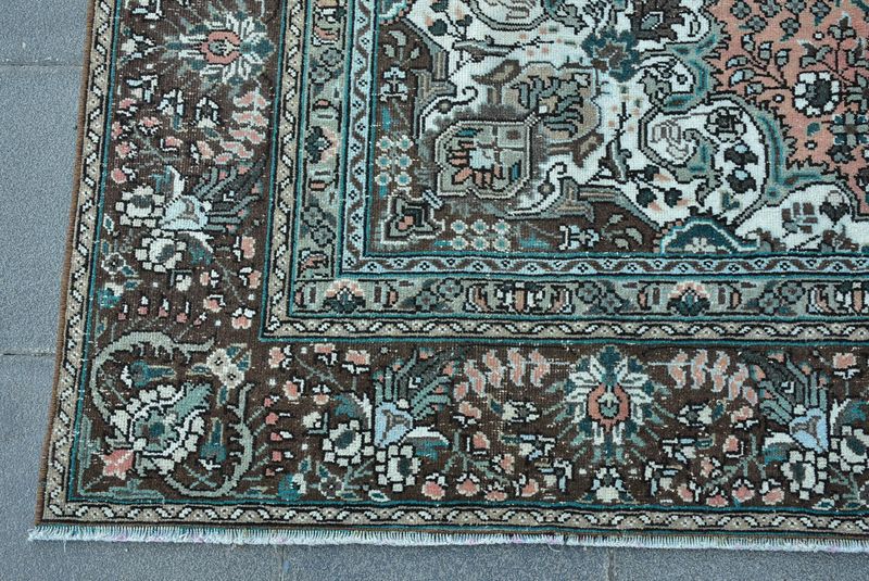XL Vintage Persian Accent Area Rug 6 x 9 ft