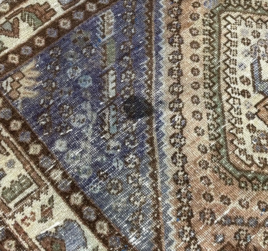 Vintage Persian Accent Area Rug 4.8 x 6.9 ft
