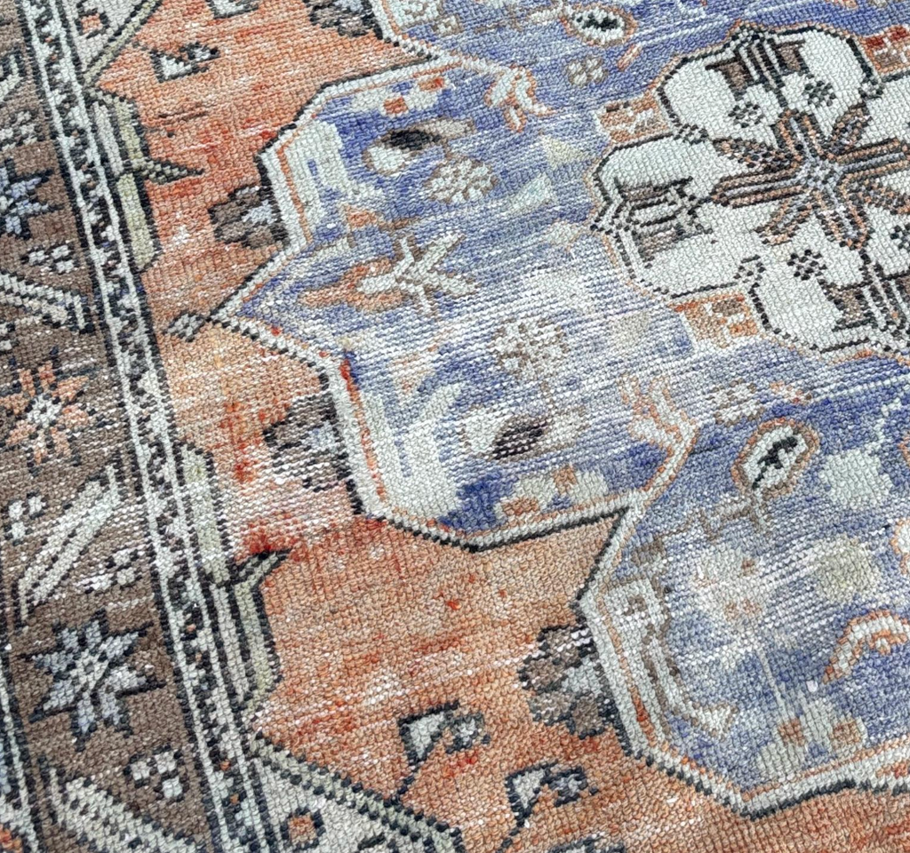 Vintage Turkish Accent Area rug 4.1 x 6.4 ft