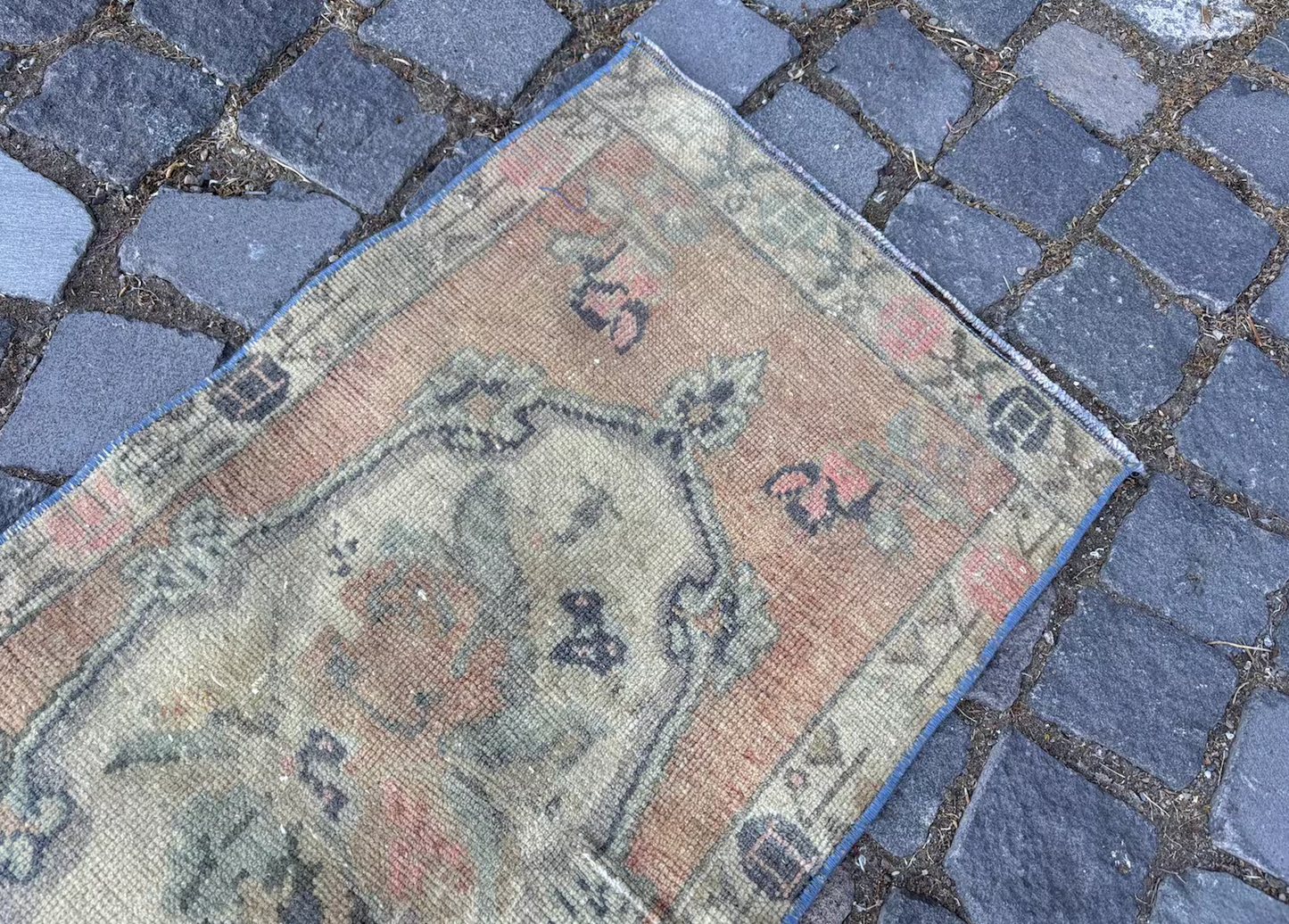 Vintage Turkish Mini Rug 1.5 x 2.8 ft