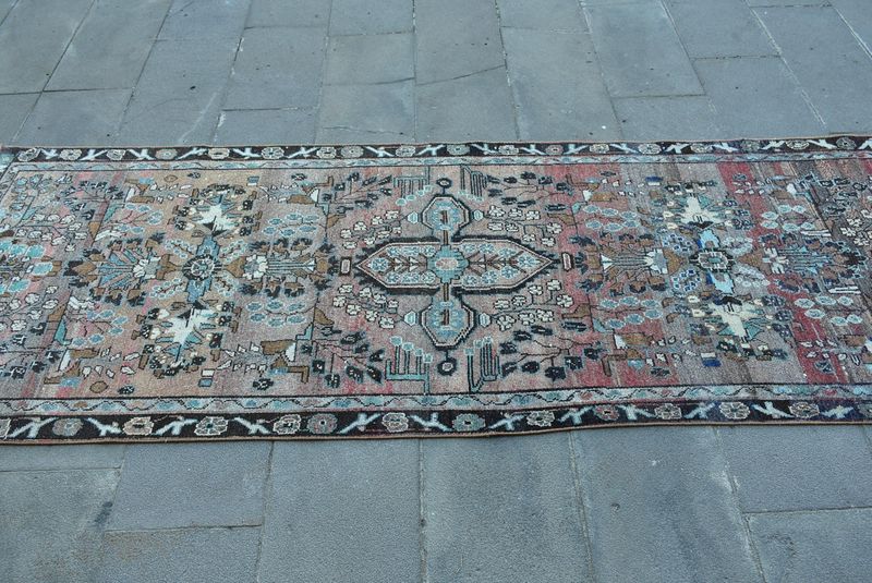 Vintage Turkish Runner Rug 3.1 x 9 ft