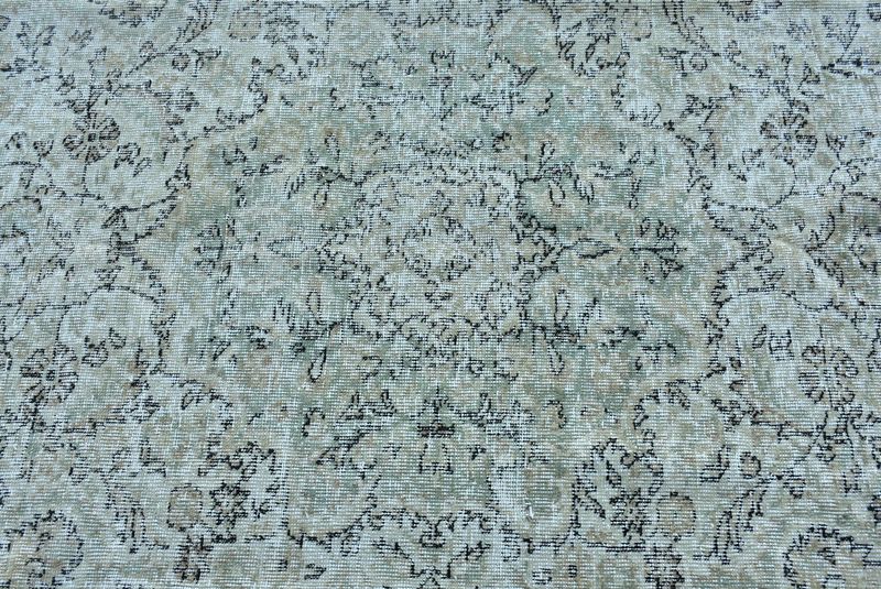 XL Vintage Turkish Accent Area rug 5.5 x 8.4 ft