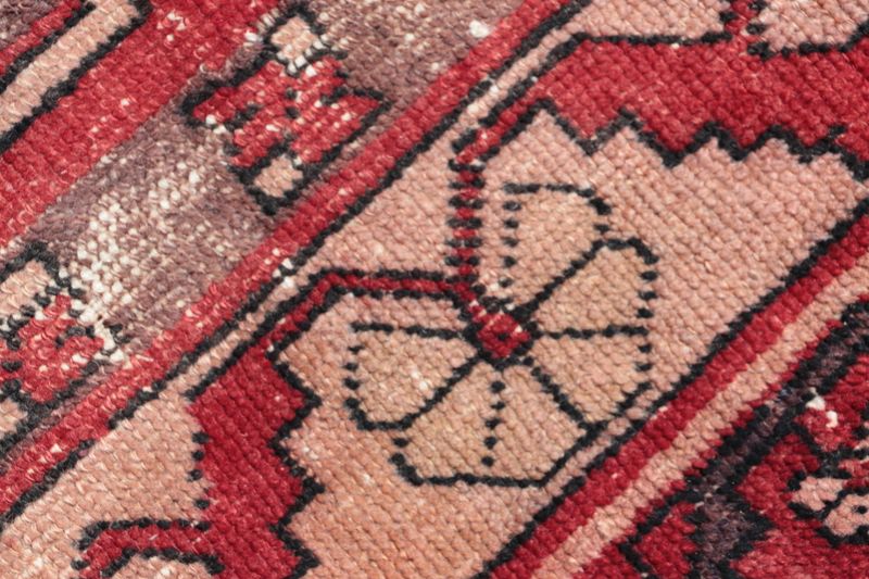 Vintage Turkish Accent Area rug 4.7 x 9.5 ft