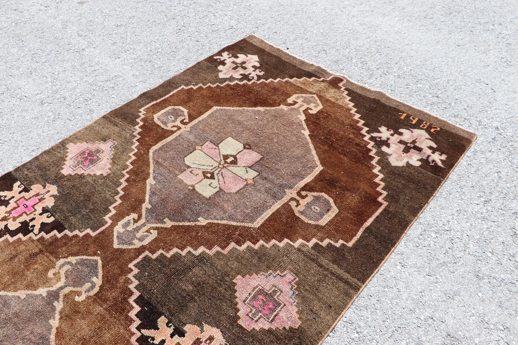 XL Vintage Turkish Accent Area Rug 4.7 x 11 ft