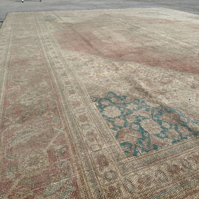 XL Vintage Turkish Accent Area Rug 9.6 x 12.2 ft