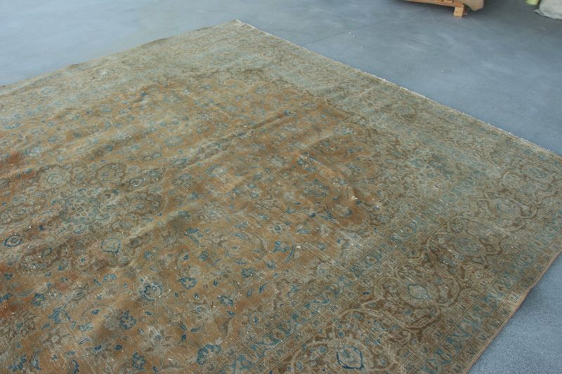 XL Vintage Turkish Accent Area Rug 10.2 x 13.6 ft