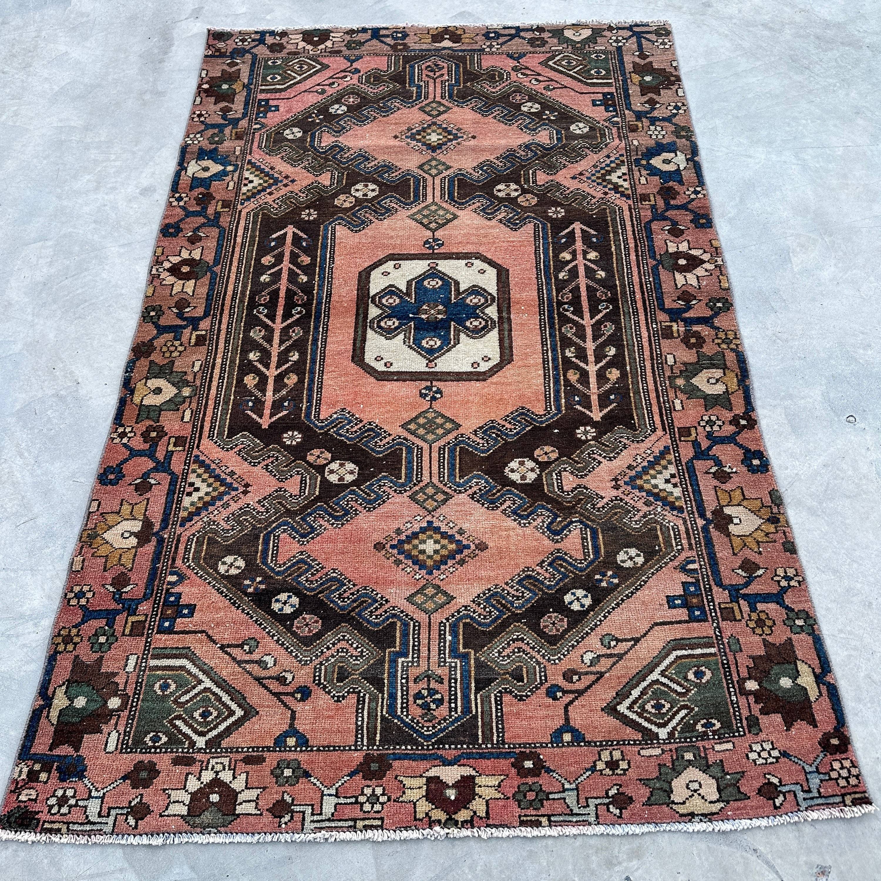 Vintage Persian Accent Area Rug 4.2 x 6.2 ft