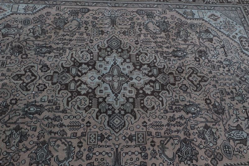 XL Vintage Persian Accent Area Rug 6.2 x 9.6 ft
