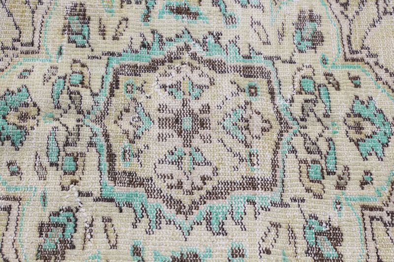 Vintage Turkish Accent Area rug 5.2 x 8.3 ft