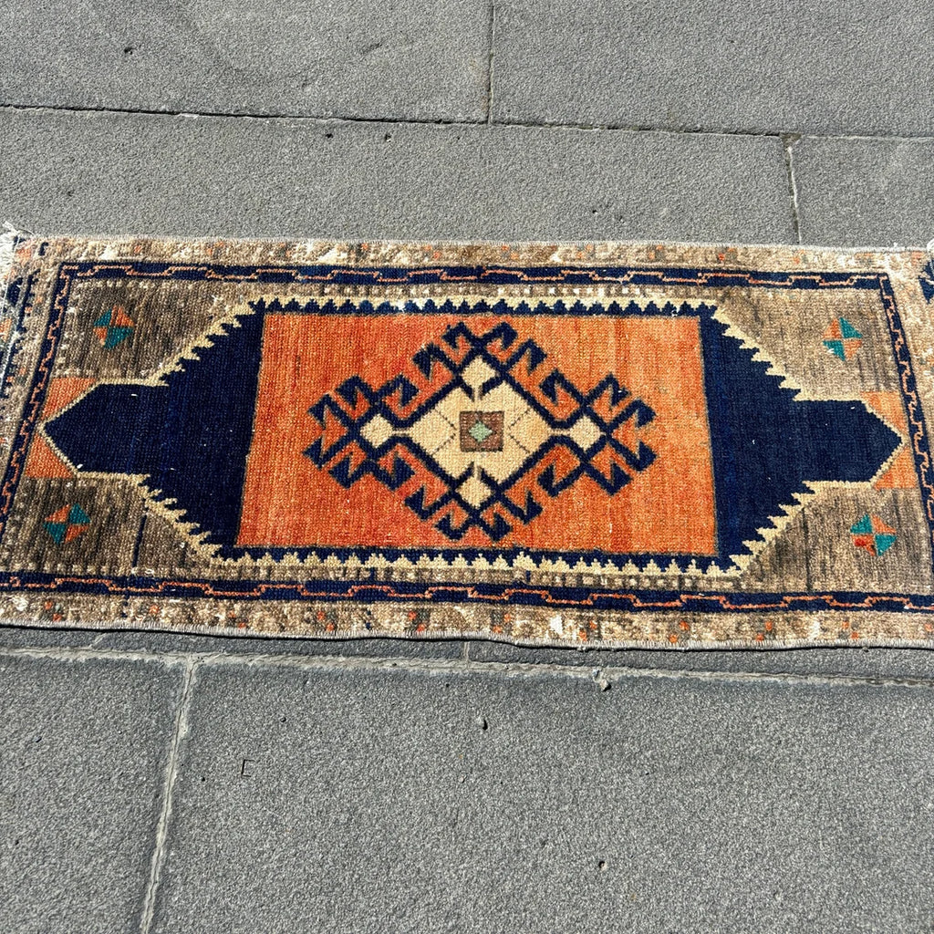 Vintage Turkish Mini Rug 1.4 x 3.1 ft