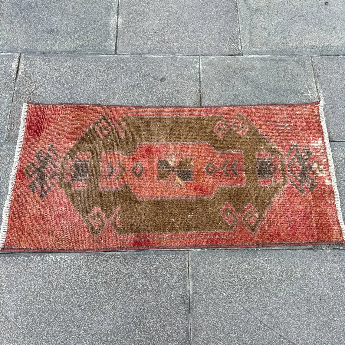 Vintage Turkish Mini Rug 1.3 x 2.8 ft