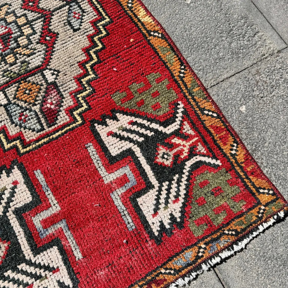 Vintage Turkish Mini Rug 1.6 x 3.1 ft