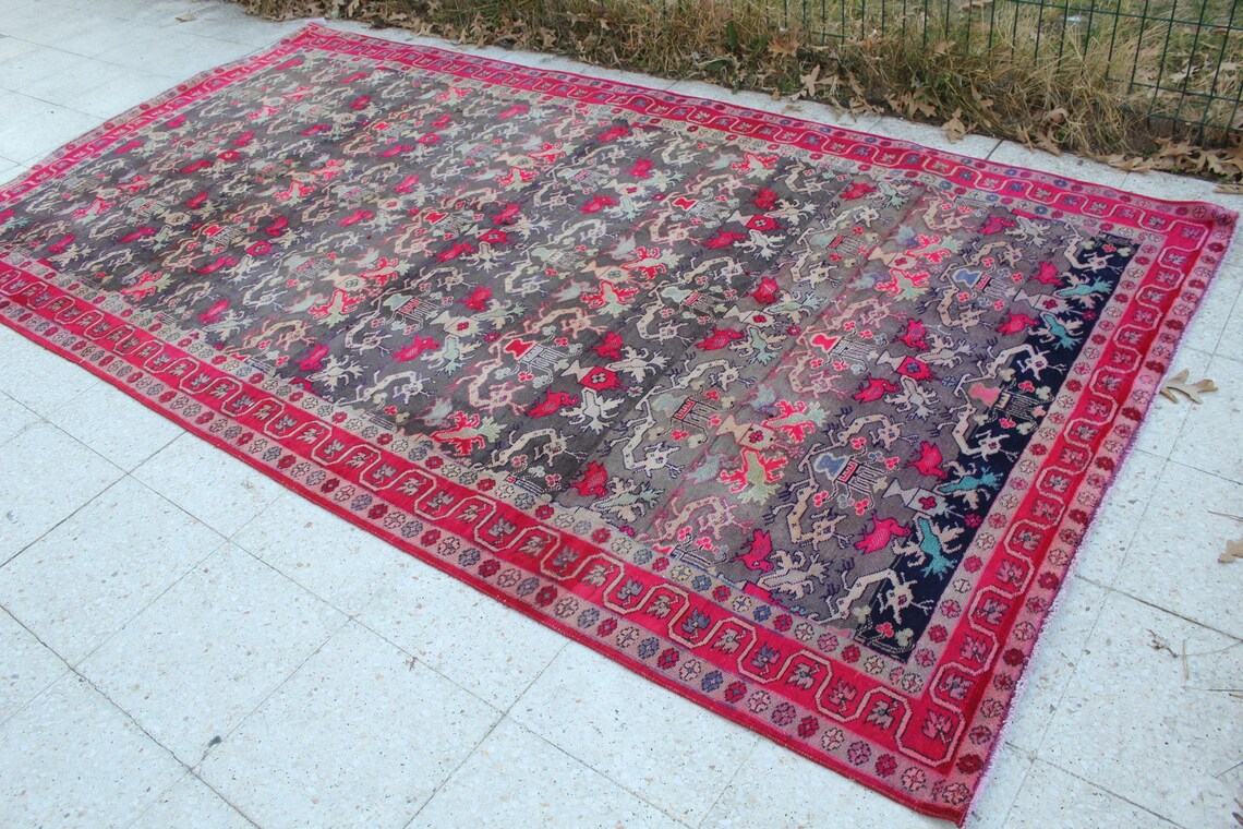 XL Vintage Persian Accent Area Rug 5.3 x 9.6 ft