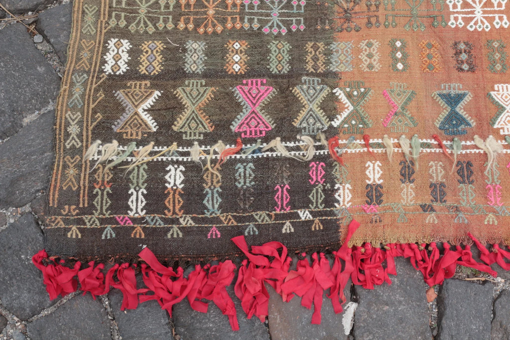 XL Vintage Kilim Accent Area Rug 6.2 x 9.1 ft